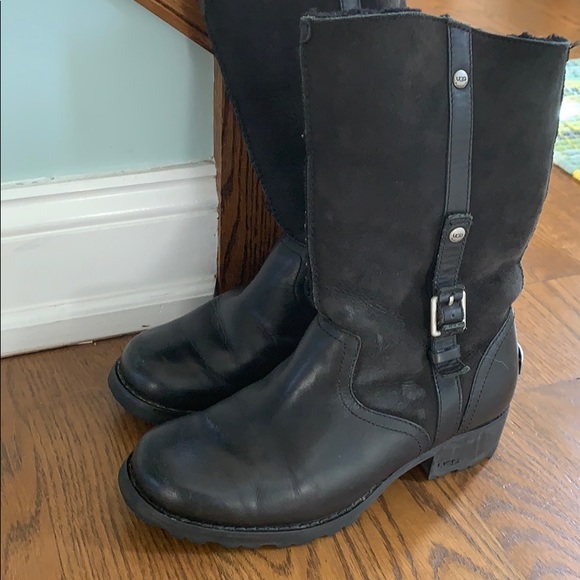 Leather and suede black UGG boots - Picture 1 of 5